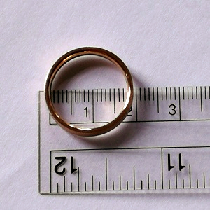 Ringgröße ermitteln mit Lineal