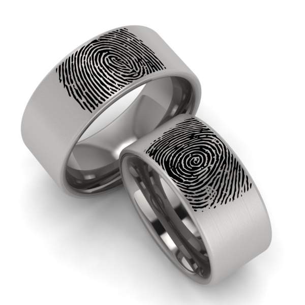Individuelle Ringe mit Fingerabdruck aus Titan